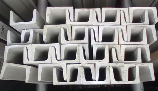 中鋼協：5月下旬鋼日產小降 鋼企庫存大降